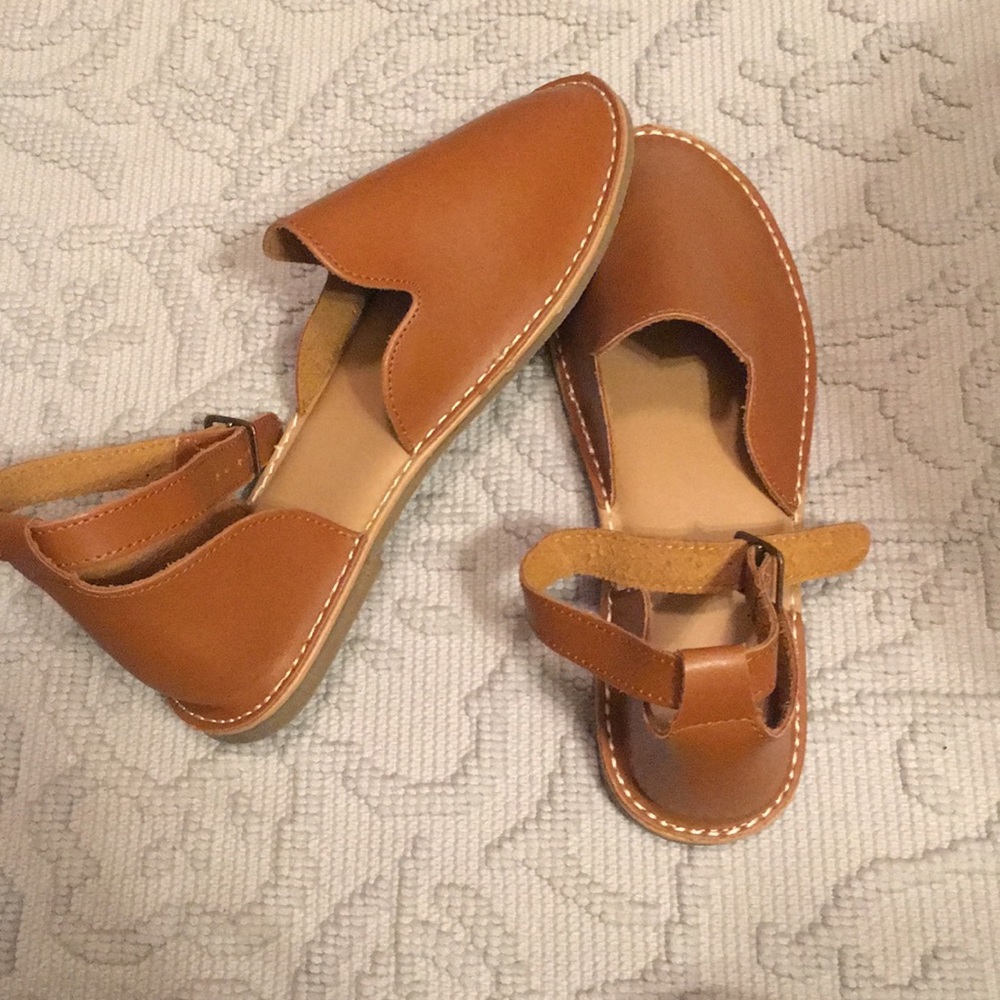 Flats - Picture 3 of 3